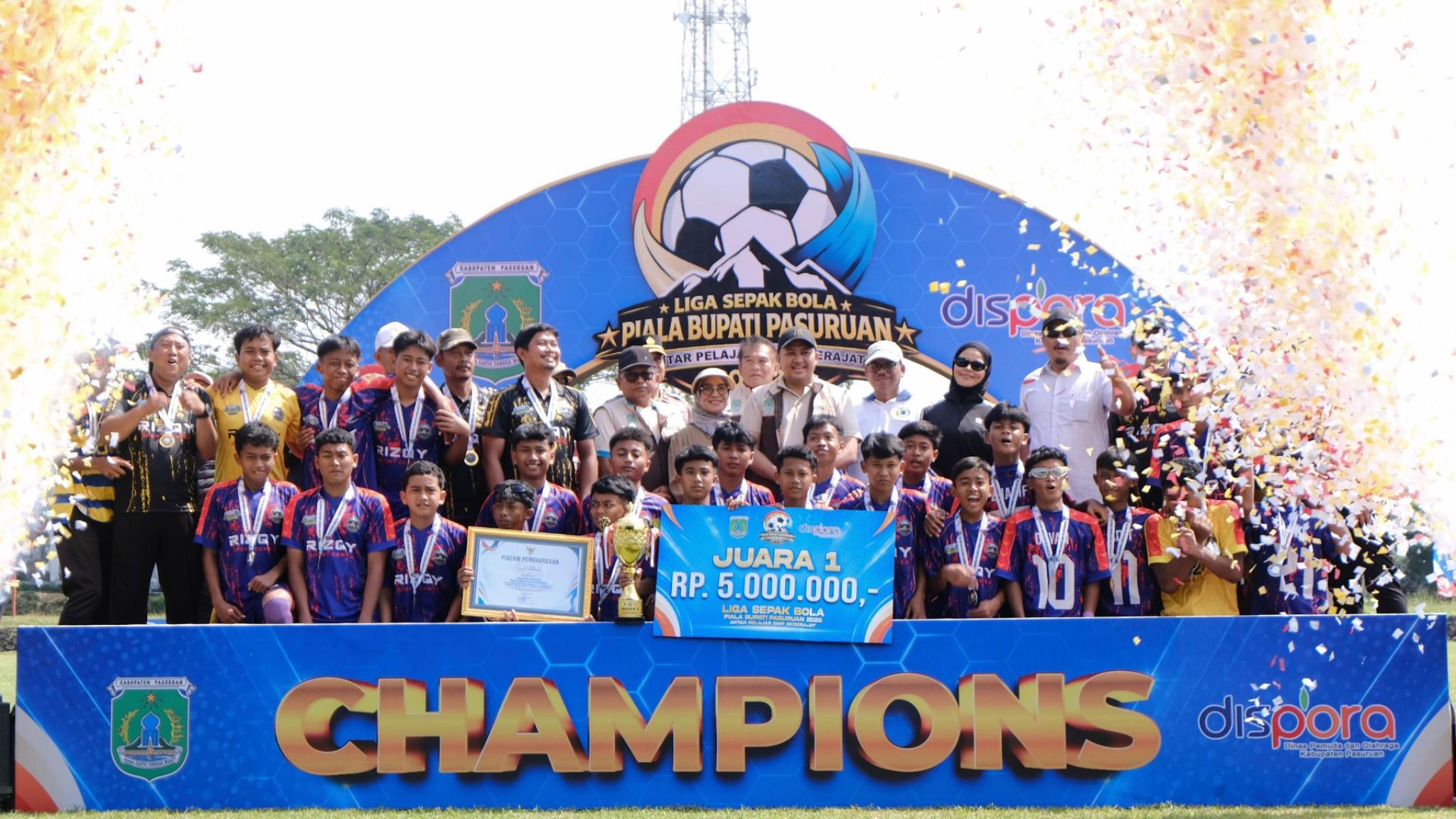 BUPATI HM. RUSDI SUTEJO TITIP MIMPI BESAR UNTUK GENERASI SEPAKBOLA PASURUAN