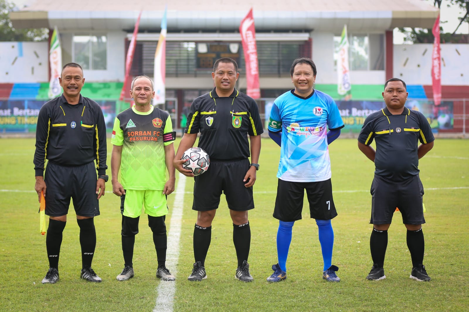 Versus Banser